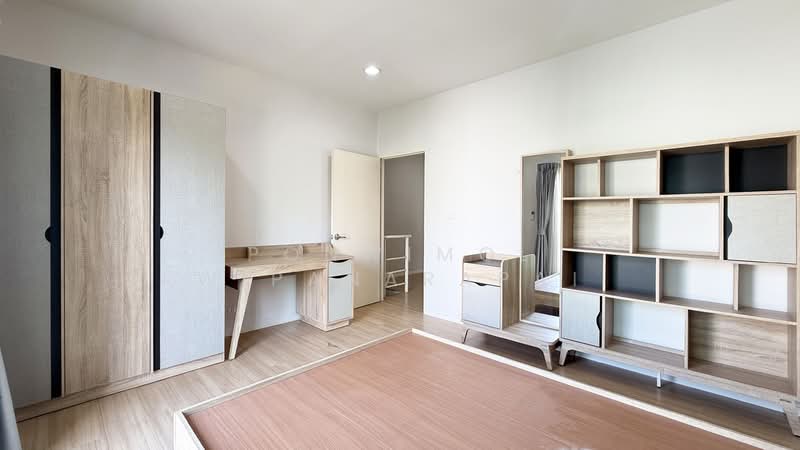 Baan Klang Muang Sukhumvit 77, Bangkok, Soi On Nut 17, Suan Luang, Suan Luang, Bangkok, 4 Bedrooms, 178 sqm, Townhouse For Sale, by Ponwimol Wipanarapai, 500252597 - DDproperty.com