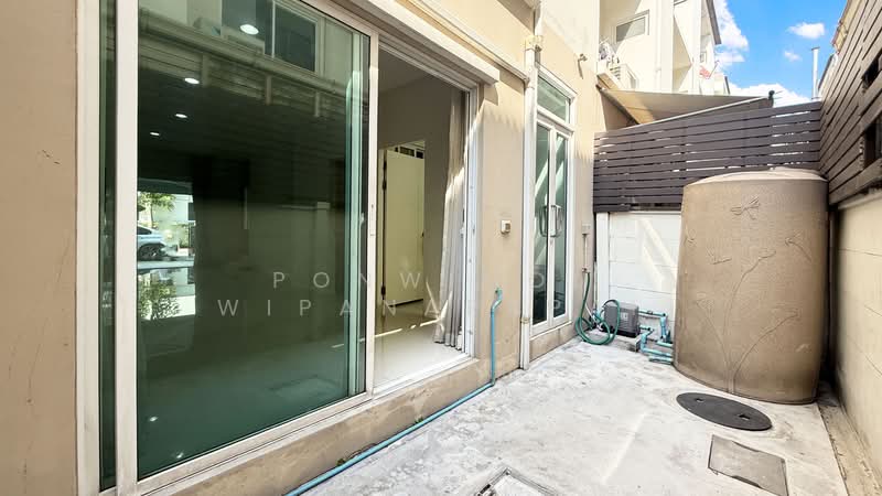 Baan Klang Muang Sukhumvit 77 : บ้านกลางเมือง สุขุมวิท 77, กรุงเทพ, ซอย อ่อนนุช 17, สวนหลวง, สวนหลวง, กรุงเทพ, 178 ตร.ม., ทาวน์เฮ้าส์ ขาย, โดย Ponwimol Wipanarapai, 500252597 - DDproperty.com