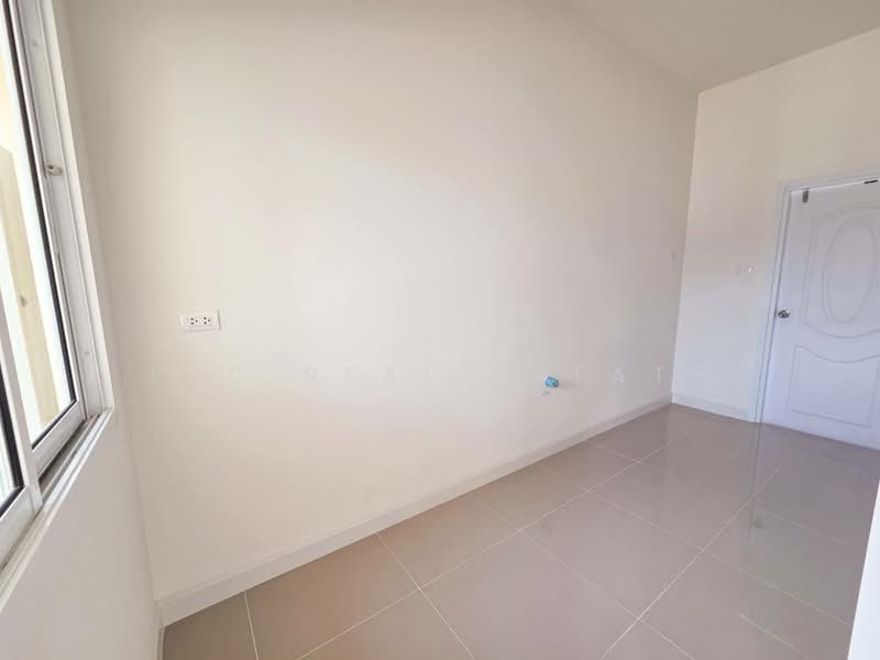 3 Bedroom House for Sale in East Pattaya, Chon Buri (Pattaya), Bang Lamung, Bang Lamung (Pattaya), Chon Buri (Pattaya), 3 Bedrooms, 170 sqm, Single Detached House For Sale, by PLC real estate, 500252601 - DDproperty.com