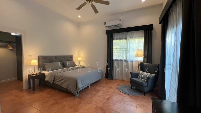 undefined, Chon Buri (Pattaya), Poong, Bang Lamung (Pattaya), Chon Buri (Pattaya), 4 Bedrooms, 400 sqm, Single Detached House For Sale, by Thanyalag Chanchodtanakul, 500252621 - DDproperty.com