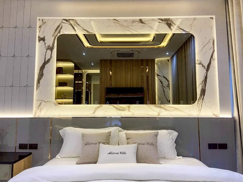 5 Bedroom Luxury House for Sale in East Pattaya, Chon Buri (Pattaya), Bang Lamung, Bang Lamung (Pattaya), Chon Buri (Pattaya), 5 Bedrooms, 820 sqm, Single Detached House For Sale, by PLC real estate, 500252662 - DDproperty.com