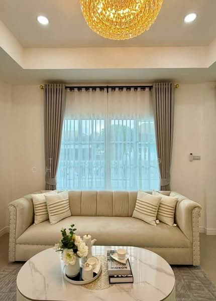 4-BR House, Chon Buri (Pattaya), Nong Pru, Bang Lamung (Pattaya), Chon Buri (Pattaya), 4 Bedrooms, 325 sqm, Single Detached House For Sale, by Thanyalag Chanchodtanakul, 500252666 - DDproperty.com