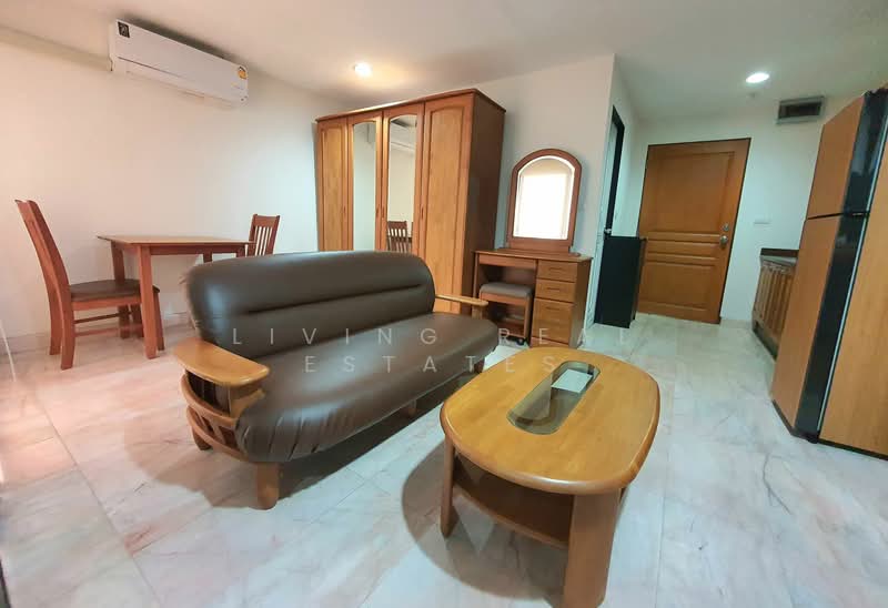 The Prime Suites, Bangkok, 17 Sukhumvit Soi 18, Khlong Toei, Khlong Toei, Bangkok, 1 Bedroom, 35 sqm, Condo For Rent, by Living Real Estates, 500252671 - DDproperty.com