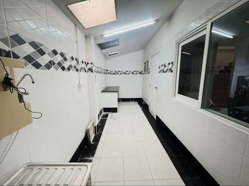 3 Bedroom Townhouse for Sale at The Exclusive Townhome | Modern Living in Prime Location, Bangkok, Nuan Chan, Bueng Kum, Bangkok, 3 Bedrooms, 101 sqm, Townhouse For Sale, by Fazwaz (Thailand) Co., Ltd., 500252687 - DDproperty.com