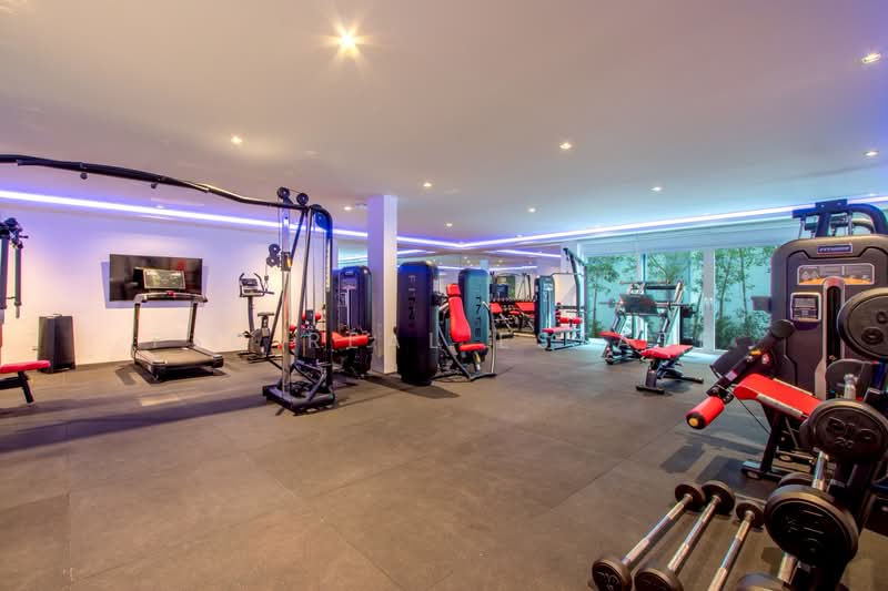 ขาย พูลวิลล่าหรู 10 ห้องนอน (Hilltop Estate) พัทยา, ชลบุรี, บางละมุง, บางละมุง, ชลบุรี, 1,200 ตร.ม., วิลล่า ขาย, โดย PLC real estate, 500252688 - DDproperty.com