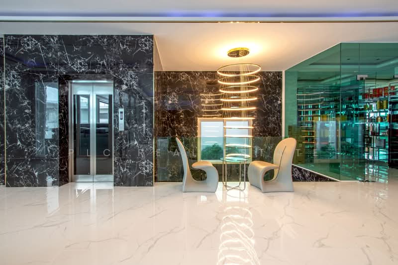 Luxury Pool Villa for Sale Pattaya 10 Bedroom Hilltop Estate, Chon Buri (Pattaya), Bang Lamung, Bang Lamung (Pattaya), Chon Buri (Pattaya), 10+ Bedrooms, 1,200 sqm, Villa For Sale, by PLC real estate, 500252688 - DDproperty.com