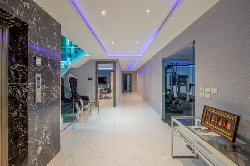 Luxury Pool Villa for Sale Pattaya 10 Bedroom Hilltop Estate, Chon Buri (Pattaya), Bang Lamung, Bang Lamung (Pattaya), Chon Buri (Pattaya), 10+ Bedrooms, 1,200 sqm, Villa For Sale, by PLC real estate, 500252688 - DDproperty.com