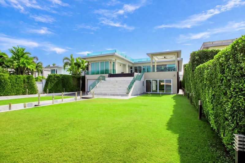 Luxury Pool Villa for Sale Pattaya 10 Bedroom Hilltop Estate, Chon Buri (Pattaya), Bang Lamung, Bang Lamung (Pattaya), Chon Buri (Pattaya), 10+ Bedrooms, 1,200 sqm, Villa For Sale, by PLC real estate, 500252688 - DDproperty.com