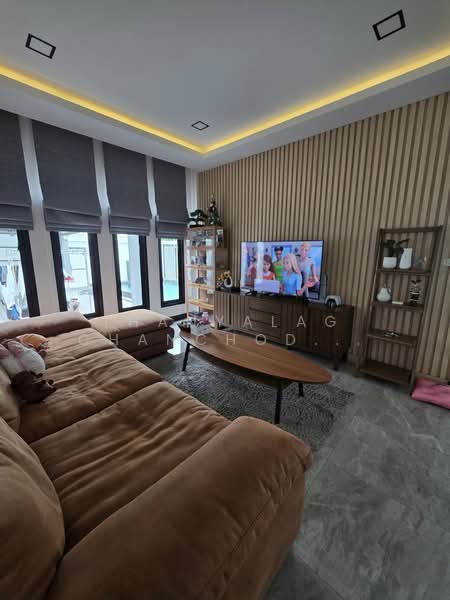 บ้าน 3-ห้องนอน, ชลบุรี, หนองปรือ, บางละมุง, ชลบุรี, 204 ตร.ม., บ้านเดี่ยว ขาย, โดย Thanyalag Chanchodtanakul, 500252711 - DDproperty.com