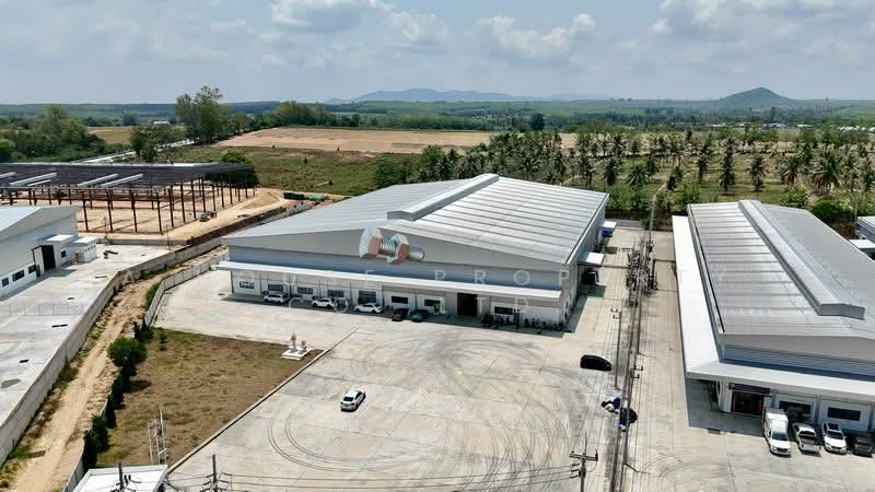 New factory for sale in Khao Mai Kaeo area, Bang Lamung, Chonburi., Chon Buri (Pattaya), Khao Mai Kaeo, Bang Lamung (Pattaya), Chon Buri (Pattaya), , 4,800 sqm, Warehouse/Factory For Sale, by A House Property Co.,Ltd., 500252729 - DDproperty.com