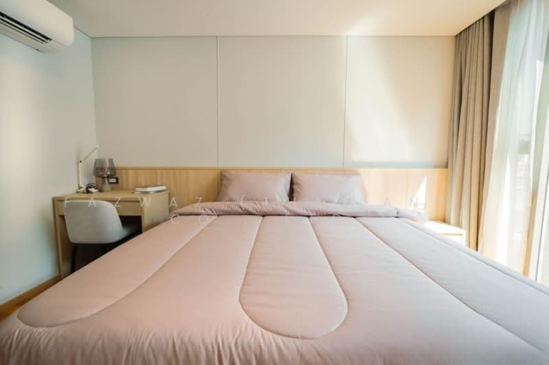 Piya Apartment Sukhumvit 15, Bangkok, 99 Sukhumvit 15, Khlongtoei Nua, Watthana, Bangkok, 4 Bedrooms, 200 sqm, Condo For Rent, by Fazwaz (Thailand) Co., Ltd., 500252752 - DDproperty.com