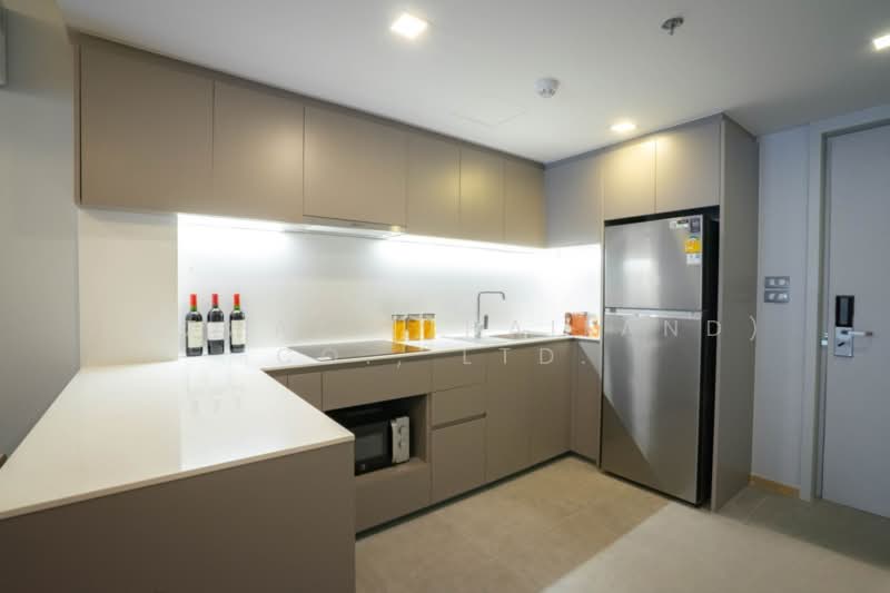 Piya Apartment Sukhumvit 15, Bangkok, 99 Sukhumvit 15, Khlongtoei Nua, Watthana, Bangkok, 4 Bedrooms, 200 sqm, Condo For Rent, by Fazwaz (Thailand) Co., Ltd., 500252752 - DDproperty.com