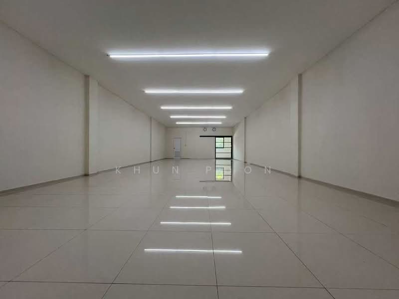 For Rent - For Rent: Warehouse + Office with Cargo Lift, Sukhumvit 103 (SPSSR174), Bangkok