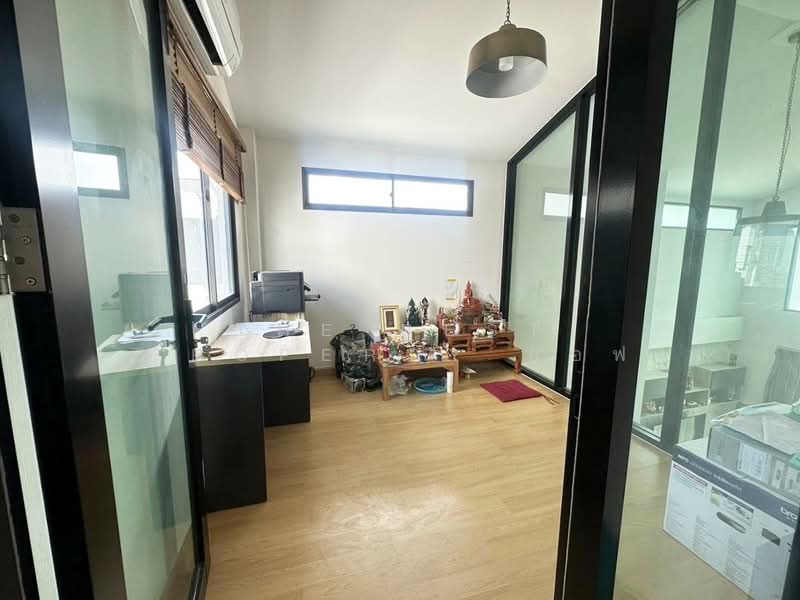 Vario Maison Bangna-Suvarnabhumi, Samut Prakan, 99 Sriwareenoi Rd, Srisa Chorakhe Noi, Bang Sao Thong, Samut Prakan, 2 Bedrooms, 100 sqm, Single Detached House For Sale, by The Best Property ออฟ, 500252783 - DDproperty.com