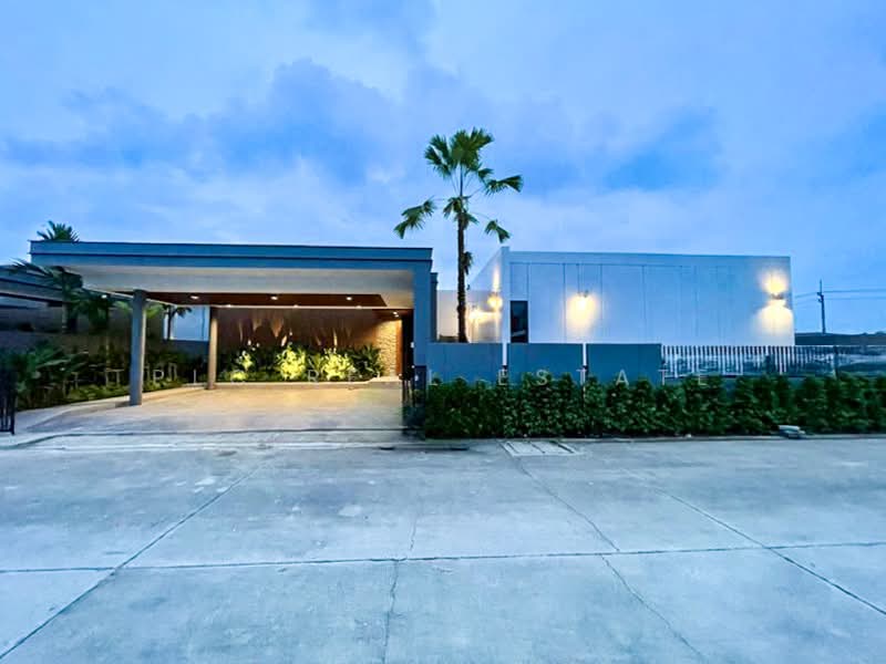 3 Bedroom Pool Villa for Sale in East Pattaya, Chon Buri (Pattaya), Bang Lamung, Bang Lamung (Pattaya), Chon Buri (Pattaya), 3 Bedrooms, 380 sqm, Villa For Sale, by PLC real estate, 500252788 - DDproperty.com