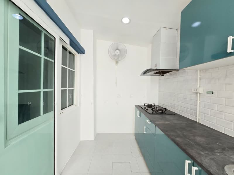 Golden Town Rattanathibet-Saima Station, Nonthaburi, Soi Wat Pleng-Bang Na Alley, Rattanathibet Road, Talat Kwan, Muang Nonthaburi, Nonthaburi, 4 Bedrooms, 131 sqm, Townhouse For Sale, by The Best Property Agent นะ, 500252791 - DDproperty.com