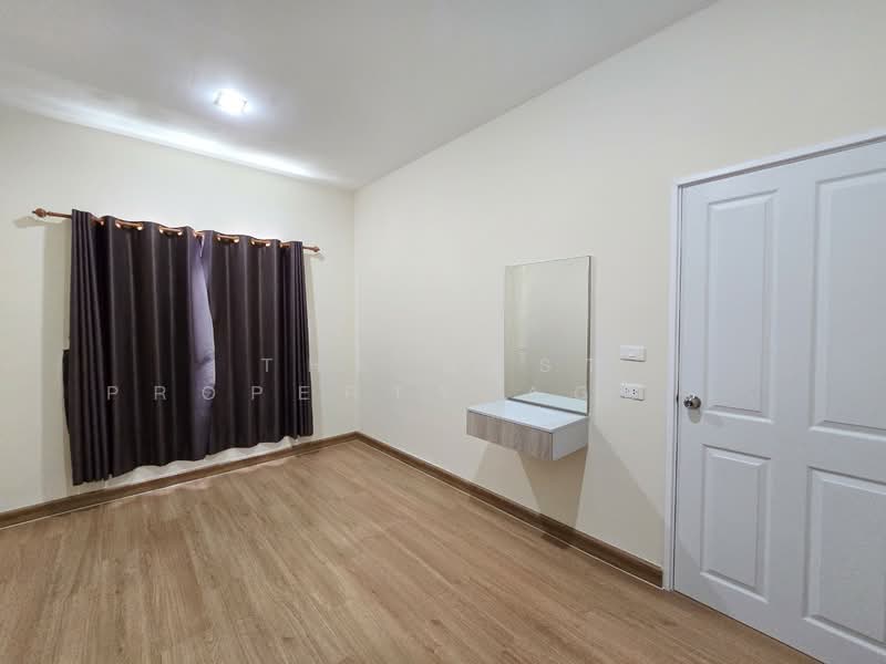 Golden Town Rattanathibet-Saima Station, Nonthaburi, Soi Wat Pleng-Bang Na Alley, Rattanathibet Road, Talat Kwan, Muang Nonthaburi, Nonthaburi, 4 Bedrooms, 131 sqm, Townhouse For Sale, by The Best Property Agent นะ, 500252791 - DDproperty.com