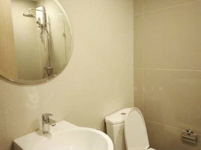 Rhythm Asoke 2, Bangkok, Soi Lertkaew 1 Asoke-Din Daeng Road, Bang Kapi, Huai Khwang, Bangkok, 1 Bedroom, 28 sqm, Condo For Rent, by Sakan Akkara-aektalin, 500252794 - DDproperty.com