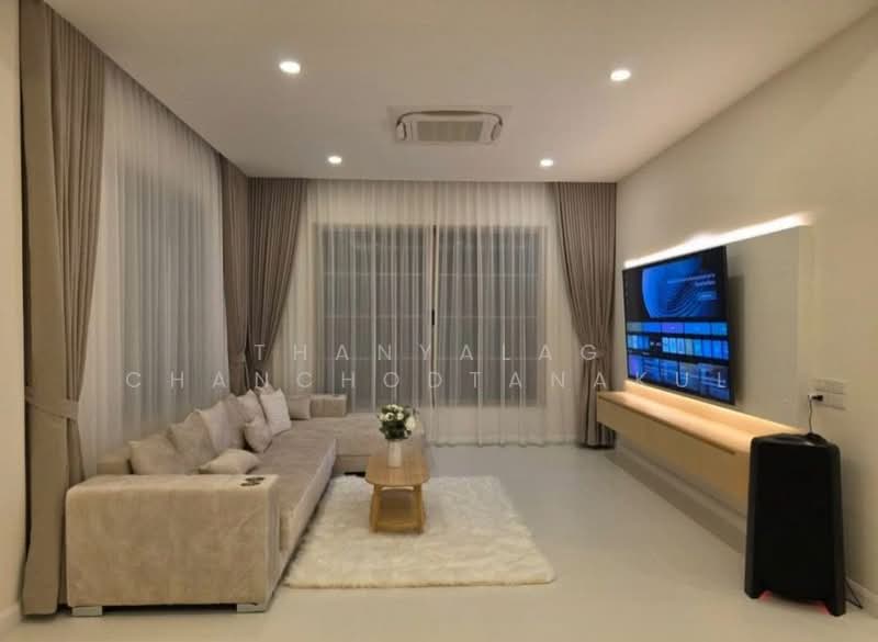 5-BR Villa, Chon Buri (Pattaya), Nong Pru, Bang Lamung (Pattaya), Chon Buri (Pattaya), 5 Bedrooms, 550 sqm, Villa For Sale, by Thanyalag Chanchodtanakul, 500252798 - DDproperty.com