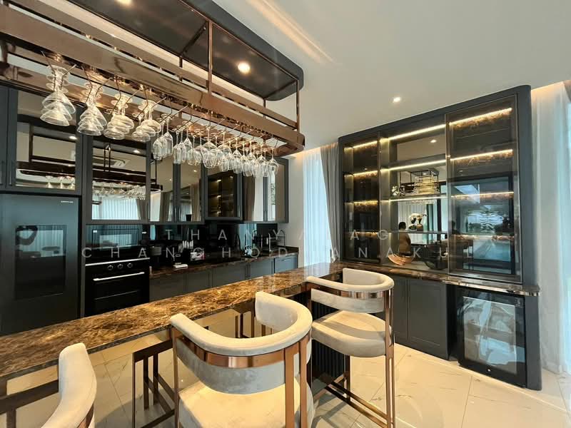 8-BR Villa, Chon Buri (Pattaya), Nong Pru, Bang Lamung (Pattaya), Chon Buri (Pattaya), 8 Bedrooms, 11,000 sqm, Villa For Rent, by Thanyalag Chanchodtanakul, 500252807 - DDproperty.com