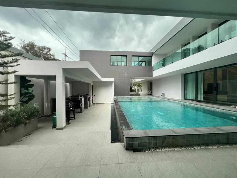 8-BR Villa, Chon Buri (Pattaya), Nong Pru, Bang Lamung (Pattaya), Chon Buri (Pattaya), 8 Bedrooms, 11,000 sqm, Villa For Sale, by Thanyalag Chanchodtanakul, 500252809 - DDproperty.com