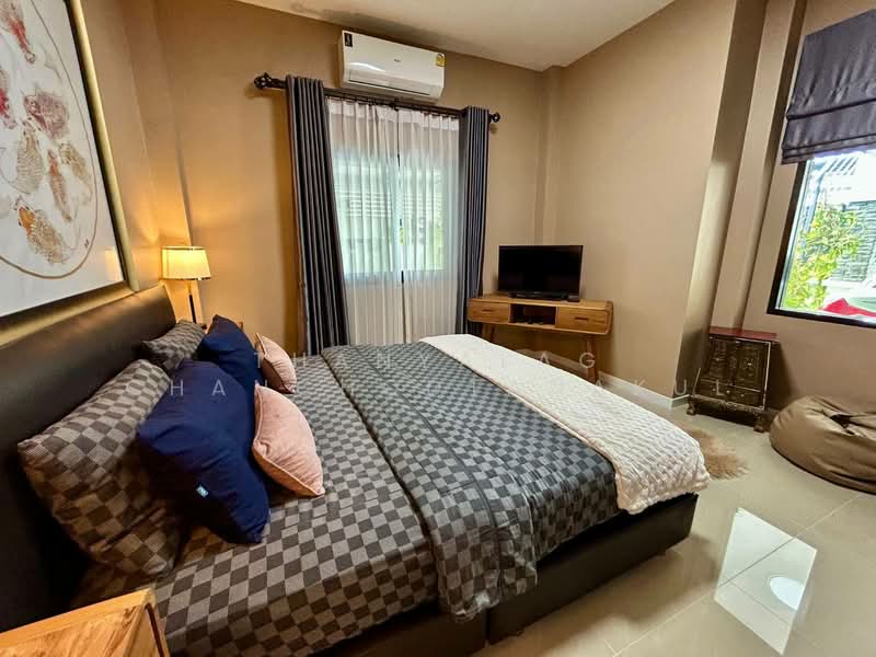 3-BR House, Chon Buri (Pattaya), Poong, Bang Lamung (Pattaya), Chon Buri (Pattaya), 3 Bedrooms, 130 sqm, Single Detached House For Sale, by Thanyalag Chanchodtanakul, 500252819 - DDproperty.com