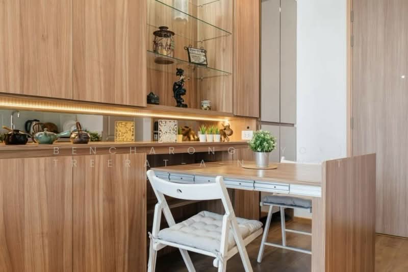 Noble BE33, Bangkok, 19 Soi Sukhumvit 33, Khlong Tan Nua, Watthana, Bangkok, 1 Bedroom, 35 sqm, Condo For Rent, by Bencharong (Yok) Treerat-a-na-wat, 500252825 - DDproperty.com