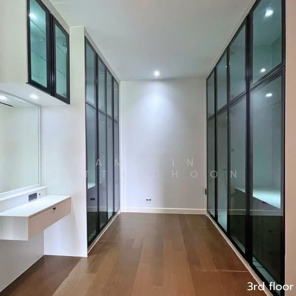 BuGaan Krungthep Kreetha, Bangkok, 109 15 Soi Krungthep Kreetha, Hua Mak, Bang Kapi, Bangkok, 4 Bedrooms, 430 sqm, Single Detached House For Rent, by Amarin Sitthidhoon, 500252833 - DDproperty.com