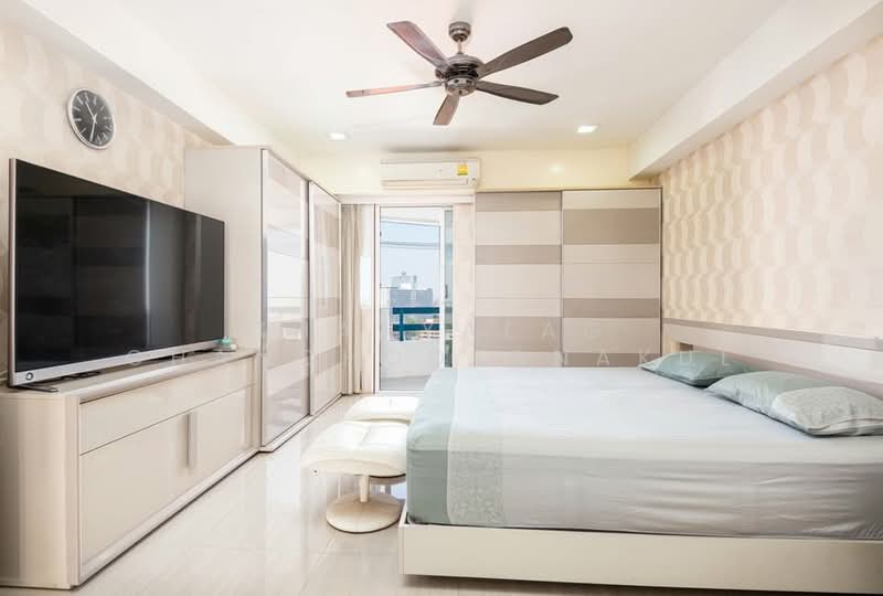 Jomtien Plaza Condotel, Chon Buri (Pattaya), 406 261 Village No. 12, Nong Pru, Bang Lamung (Pattaya), Chon Buri (Pattaya), 2 Bedrooms, 156 sqm, Condo For Sale, by Thanyalag Chanchodtanakul, 500252836 - DDproperty.com