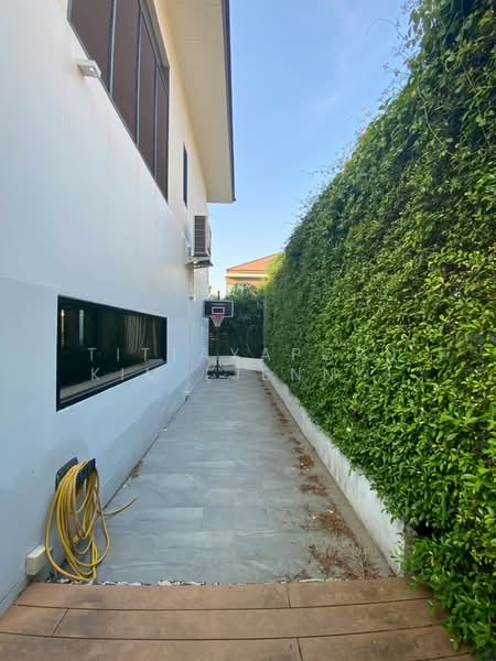 Villa Arcadia Srinakarin : วิลล่า อะคาเดีย ศรีนครินทร์, สมุทรปราการ, ซอย หมู่บ้านวิลล่าอะคาเดียศรีนครินทร์, บางแก้ว, บางพลี, สมุทรปราการ, 240 ตร.ม., บ้านเดี่ยว ให้เช่า, โดย Tittayaporn Kim (Jenny), 500252861 - DDproperty.com