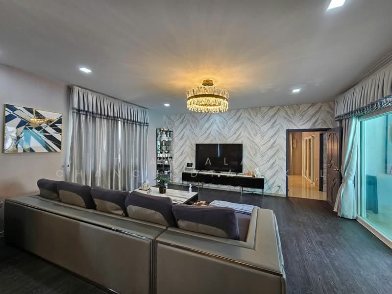 6-BR House, Chon Buri (Pattaya), Huai Yai, Bang Lamung (Pattaya), Chon Buri (Pattaya), 6 Bedrooms, 1,000 sqm, Single Detached House For Sale, by Thanyalag Chanchodtanakul, 500252866 - DDproperty.com