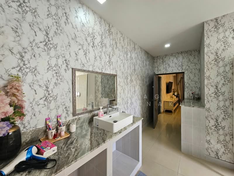 6-BR House, Chon Buri (Pattaya), Huai Yai, Bang Lamung (Pattaya), Chon Buri (Pattaya), 6 Bedrooms, 1,000 sqm, Single Detached House For Sale, by Thanyalag Chanchodtanakul, 500252866 - DDproperty.com