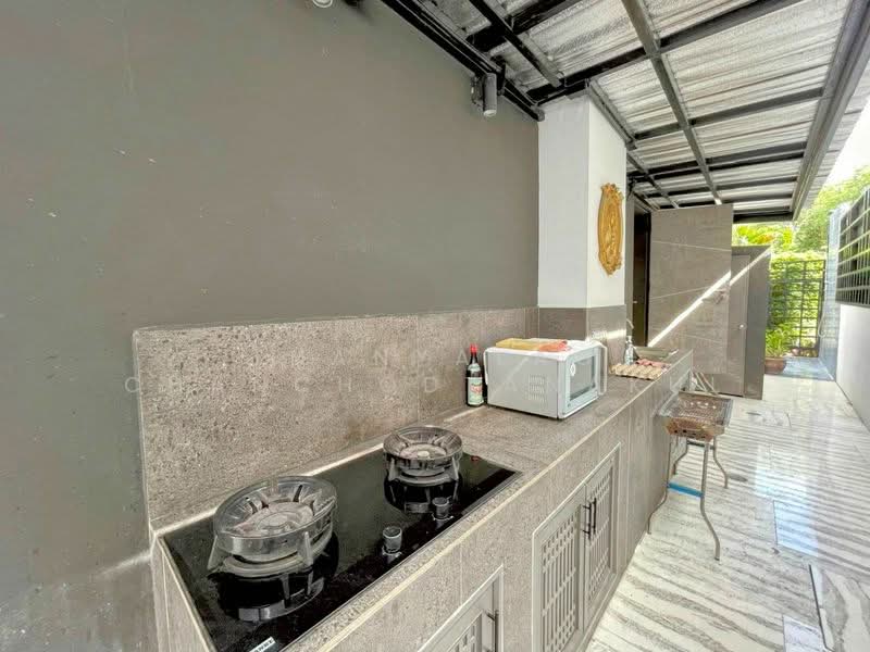 undefined, Chon Buri (Pattaya), Nong Pru, Bang Lamung (Pattaya), Chon Buri (Pattaya), 5 Bedrooms, 300 sqm, Villa For Sale, by Thanyalag Chanchodtanakul, 500252868 - DDproperty.com