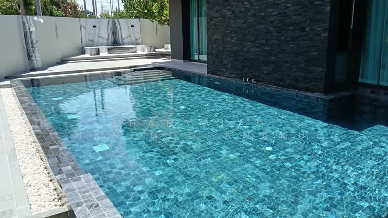 undefined, Chon Buri (Pattaya), Nong Pru, Bang Lamung (Pattaya), Chon Buri (Pattaya), 5 Bedrooms, 818 sqm, Villa For Sale, by Thanyalag Chanchodtanakul, 500252871 - DDproperty.com