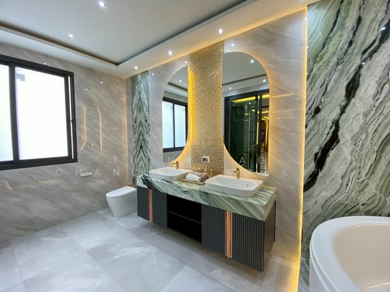 undefined, Chon Buri (Pattaya), Nong Pru, Bang Lamung (Pattaya), Chon Buri (Pattaya), 5 Bedrooms, 818 sqm, Villa For Sale, by Thanyalag Chanchodtanakul, 500252871 - DDproperty.com