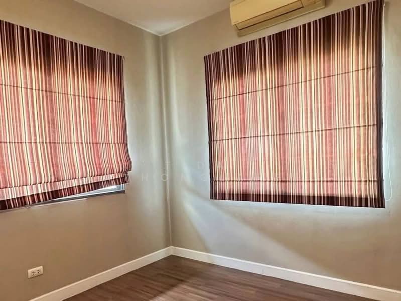 The two-story detached house, Habitia Watcharapol Village, near Ekamai Ramintra Expressway, near BTS, Bangkok, Khlong Tanon, Sai Mai, Bangkok, 3 Bedrooms, 180 sqm, Single Detached House For Rent, by Tida phanthonglarptawee, 500252872 - DDproperty.com