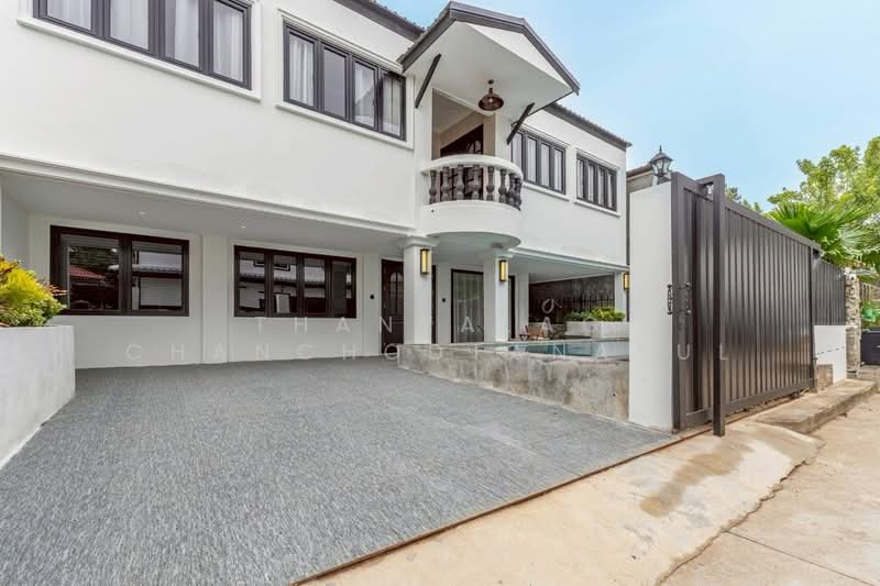 5-BR Villa, Chon Buri (Pattaya), Nong Pru, Bang Lamung (Pattaya), Chon Buri (Pattaya), 5 Bedrooms, 210 sqm, Villa For Sale, by Thanyalag Chanchodtanakul, 500252878 - DDproperty.com