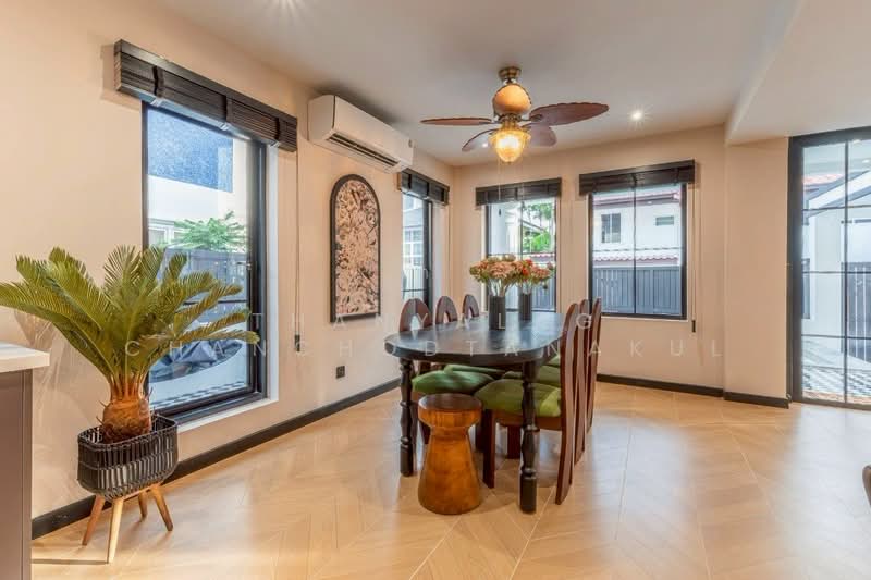 4-BR Villa, Chon Buri (Pattaya), Nong Pru, Bang Lamung (Pattaya), Chon Buri (Pattaya), 4 Bedrooms, 200 sqm, Villa For Sale, by Thanyalag Chanchodtanakul, 500252879 - DDproperty.com