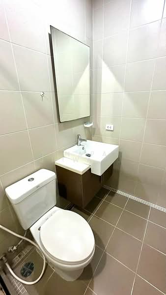 Hive Sathorn, Bangkok, Krung Thonburi Road, Khlong Ton Sai, Khlong San, Bangkok, 1 Bedroom, 41 sqm, Condo For Rent, by Tanapat Jitwatcharakomol, 500252906 - DDproperty.com