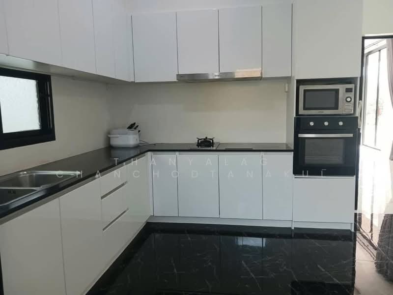 3-BR Villa, Chon Buri (Pattaya), Poong, Bang Lamung (Pattaya), Chon Buri (Pattaya), 3 Bedrooms, 836 sqm, Villa For Sale, by Thanyalag Chanchodtanakul, 500252921 - DDproperty.com