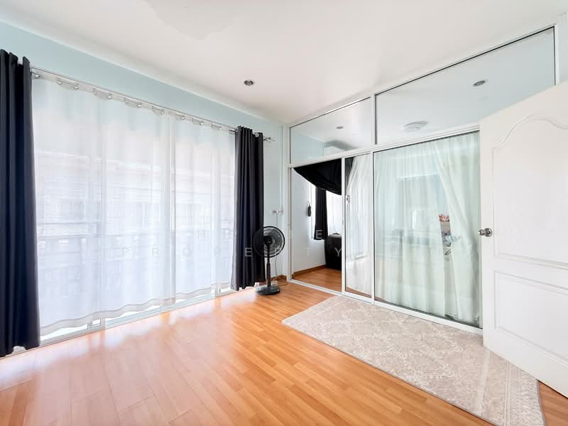 กิตติชัย16 มหาสวัสดิ์, Nakhon Pathom, Mahasawat, Phuttha Mon Thon, Nakhon Pathom, 4 Bedrooms, 117 sqm, Semi-Detached House (Twin House) For Sale, by The Best Property อั๋น, 500252960 - DDproperty.com