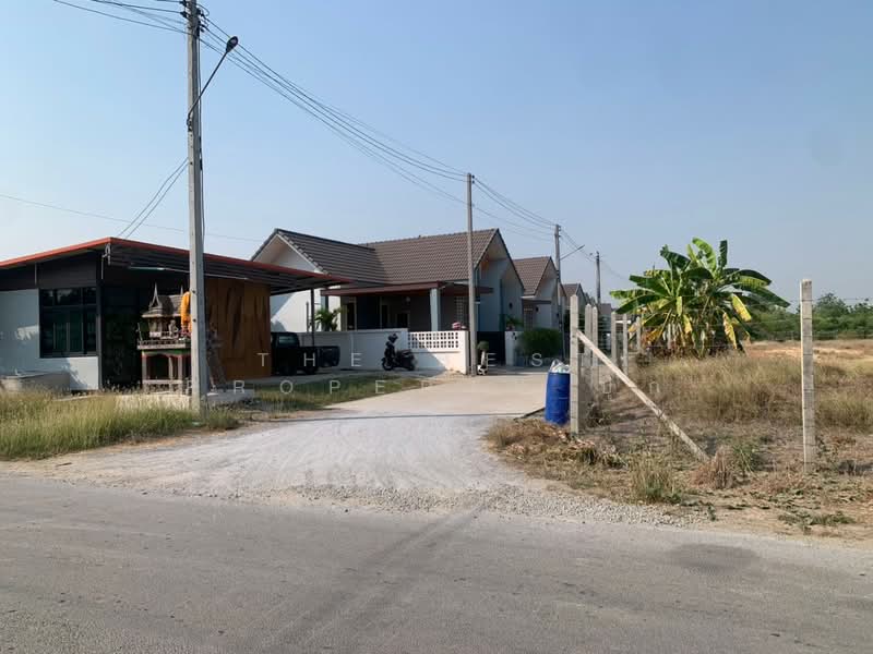 สุขสมบัติ สุพรรณบุรี, Suphan Buri, Phai Khwang, Muang Suphanburi, Suphan Buri, 3 Bedrooms, 150 sqm, Single Detached House For Sale, by The Best Property ปุ๊ก, 500252974 - DDproperty.com
