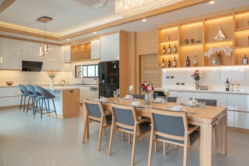 undefined, Chon Buri (Pattaya), Poong, Bang Lamung (Pattaya), Chon Buri (Pattaya), 5 Bedrooms, 530 sqm, Villa For Rent, by Thitiporn Pawikham, 500252993 - DDproperty.com