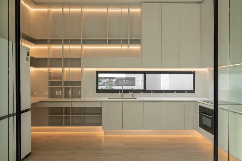 VIVE Krungthep Kreetha, Bangkok, Krungthep Kreetha Road, Saphan Sung, Saphan Sung, Bangkok, 4 Bedrooms, 421 sqm, Single Detached House For Rent, by Ramita  Theptham, 500253000 - DDproperty.com