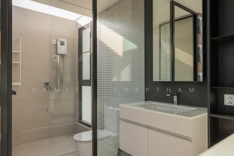 VIVE Krungthep Kreetha, Bangkok, Krungthep Kreetha Road, Saphan Sung, Saphan Sung, Bangkok, 4 Bedrooms, 421 sqm, Single Detached House For Rent, by Ramita  Theptham, 500253000 - DDproperty.com