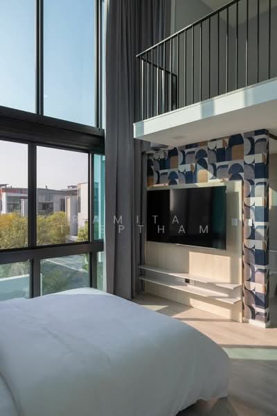 VIVE Krungthep Kreetha, Bangkok, Krungthep Kreetha Road, Saphan Sung, Saphan Sung, Bangkok, 4 Bedrooms, 421 sqm, Single Detached House For Rent, by Ramita  Theptham, 500253000 - DDproperty.com