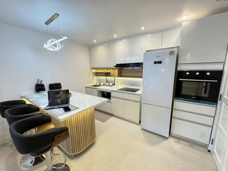 Bangkok Garden Apartment, Bangkok, 289 4 Naradhiwas Rajanakarindra 24 Alley, Chong Nonsi, Yan Nawa, Bangkok, 3 Bedrooms, 95 sqm, Apartment For Rent, by Poonyaporn Veerabulyarit, 500253011 - DDproperty.com