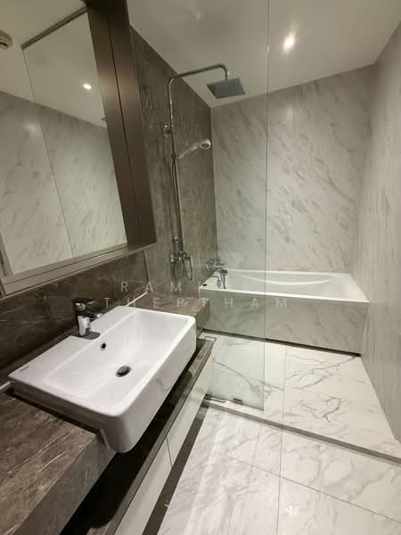 Fynn Asoke, Bangkok, 28 Sukhumvit 10 Alley, Khlong Toei, Khlong Toei, Bangkok, 1 Bedroom, 37 sqm, Condo For Rent, by Ramita  Theptham, 500253016 - DDproperty.com