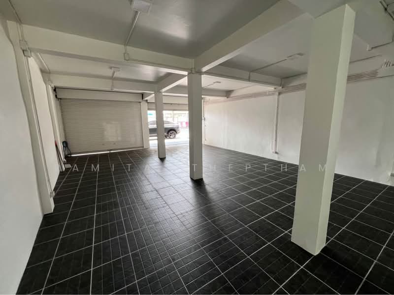 2-BR Townhouse, Bangkok, Bangpakok, Rat Burana, Bangkok, 2 Bedrooms, 320 sqm, Townhouse For Rent, by Ramita  Theptham, 500253018 - DDproperty.com