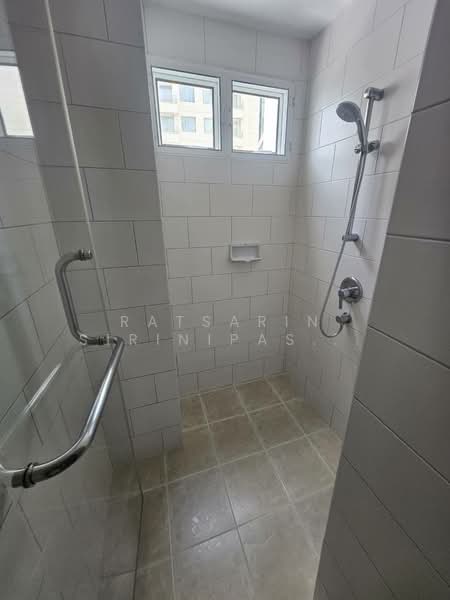 The Grand Sethiwan, Bangkok, 82 Soi Sukhumvit 24, Khong Tan, Khlong Toei, Bangkok, 3 Bedrooms, 250 sqm, Condo For Rent, by Ratsarin Sirinipaspong, 500253028 - DDproperty.com